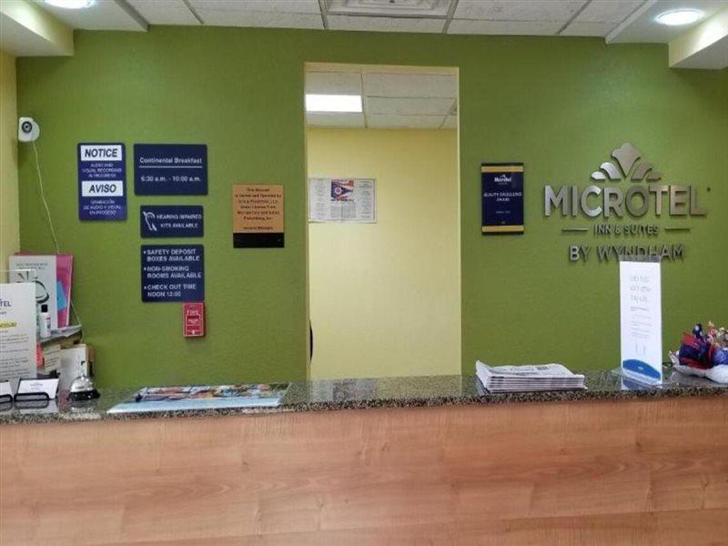 Microtel Inn & Suites By Wyndham Delphos Екстериор снимка