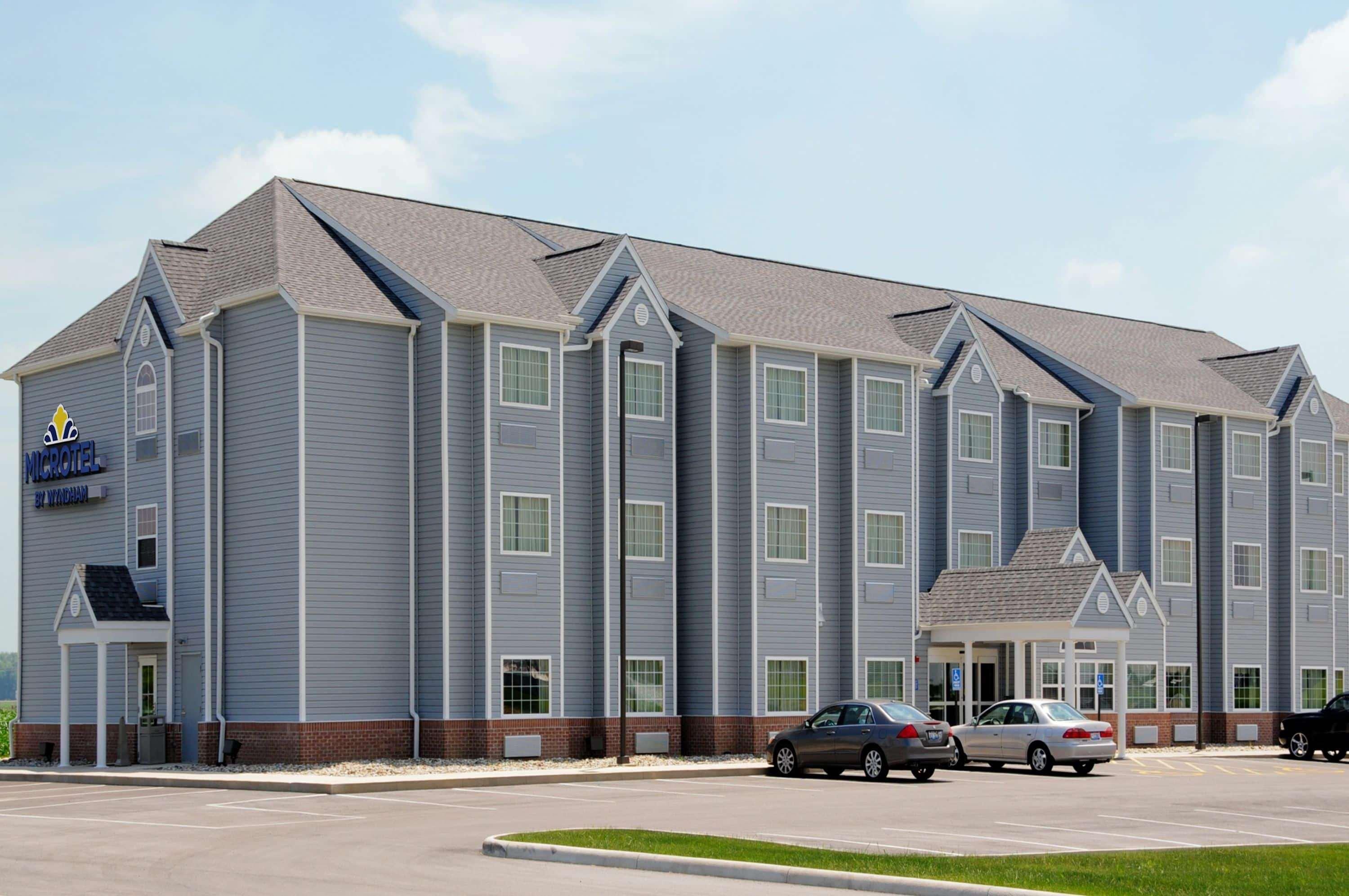 Microtel Inn & Suites By Wyndham Delphos Екстериор снимка